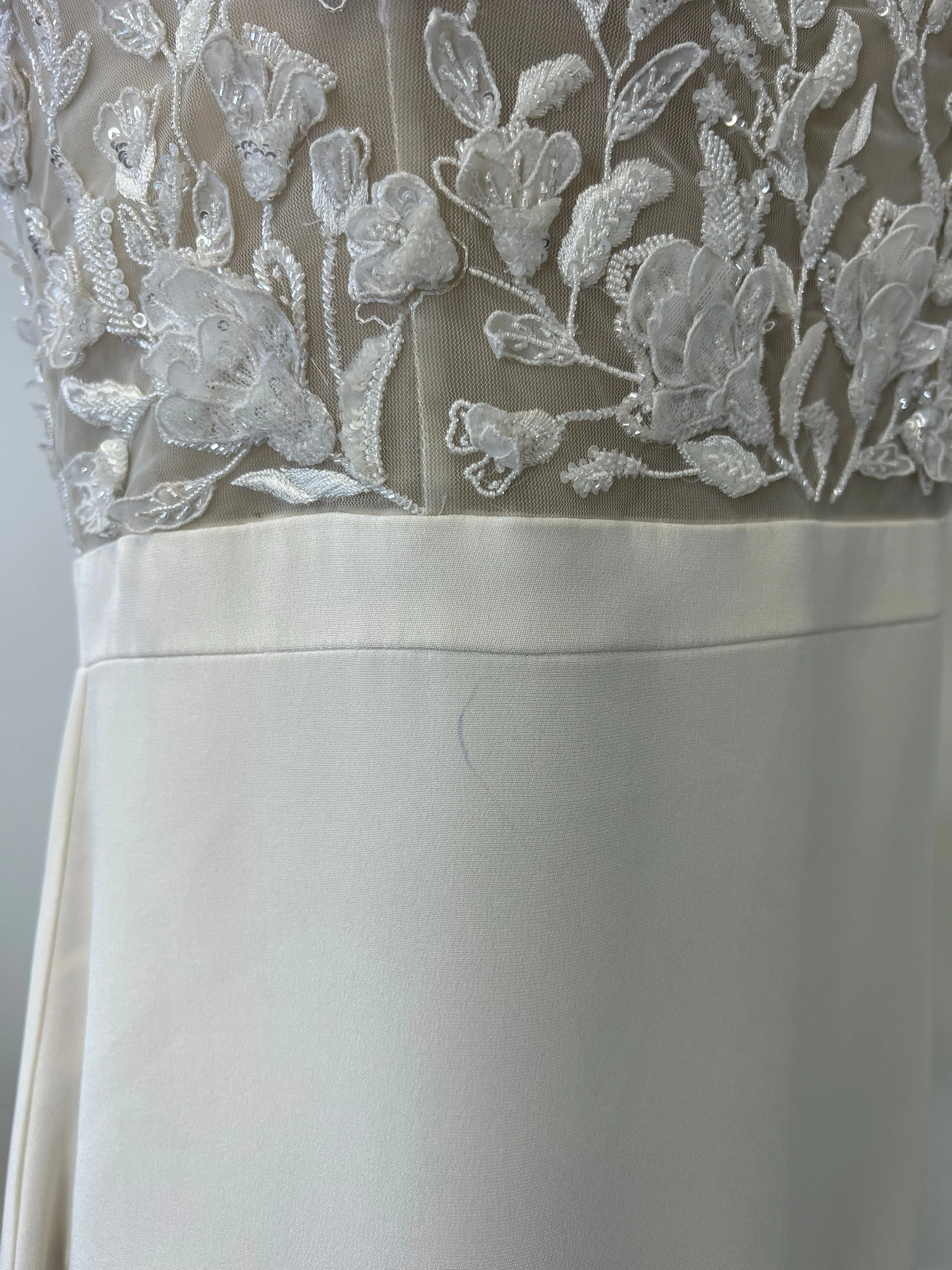 B / Alexandra Grecco Oleana Size 10