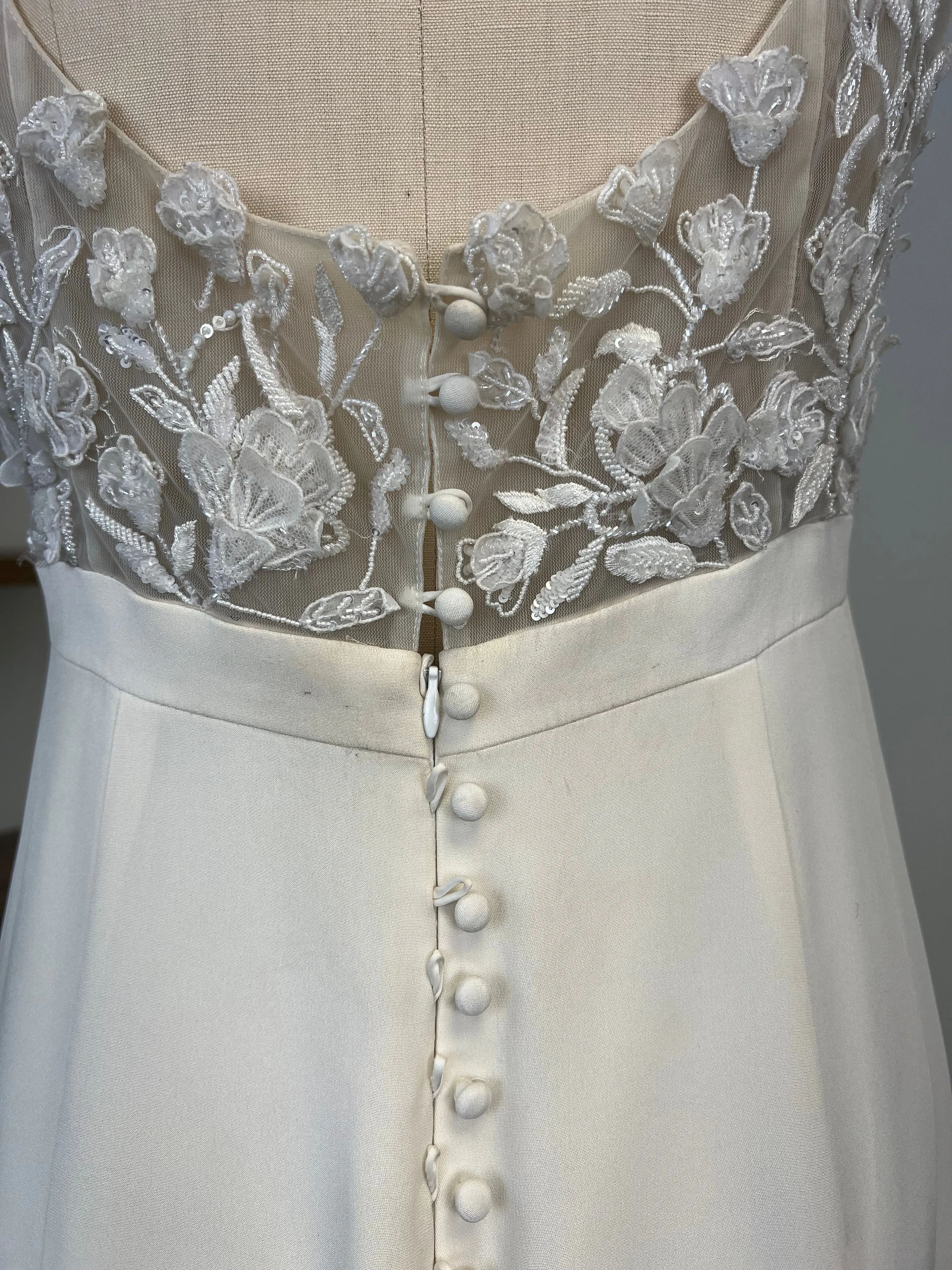 B / Alexandra Grecco Oleana Size 10