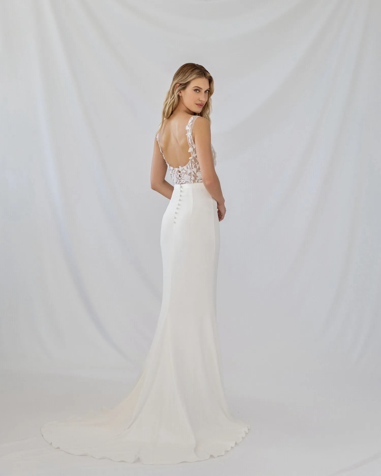 B / Alexandra Grecco Oleana Size 10