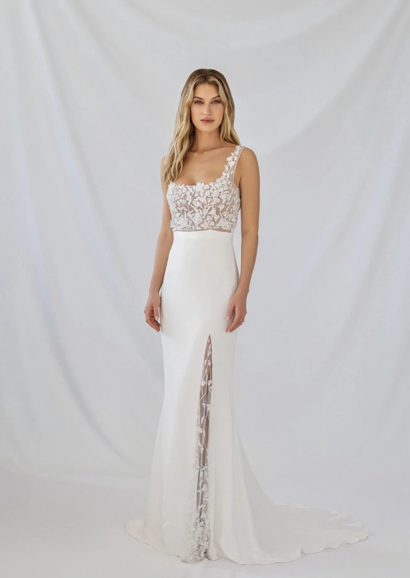 B / Alexandra Grecco Oleana Size 10