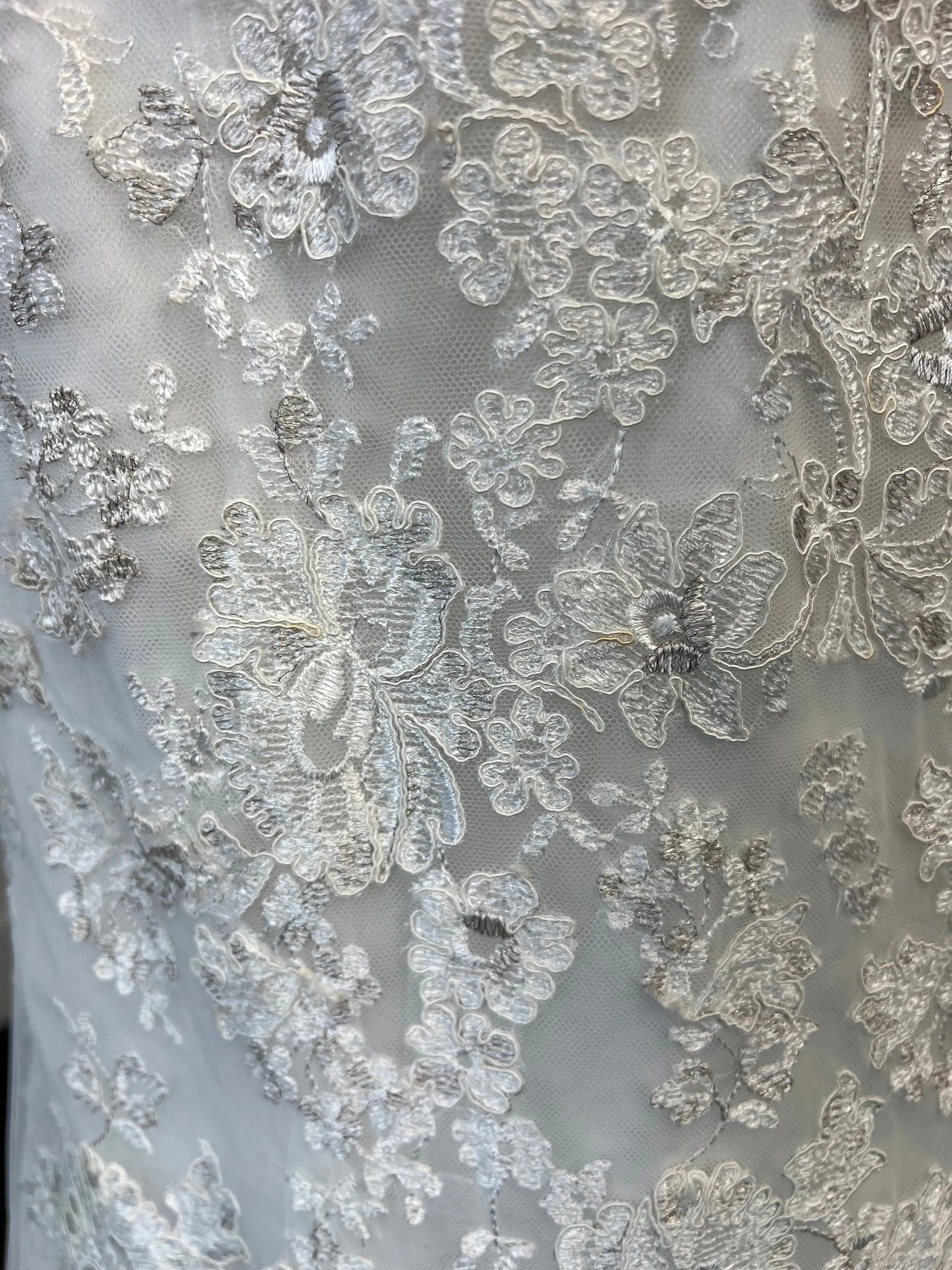 B / Allure 9363 Size 12
