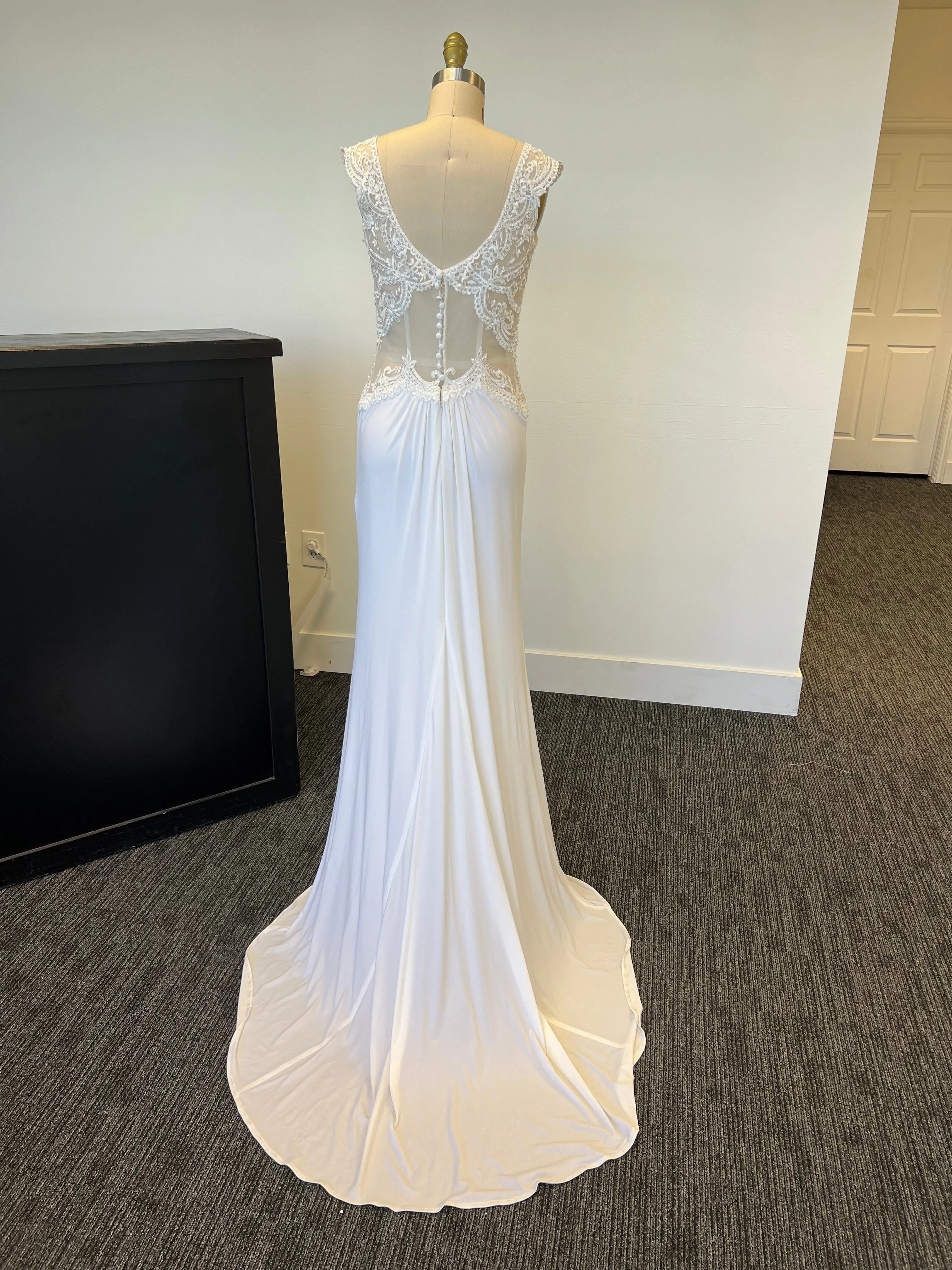 C / Logan Collection PVF1840170 Size 8