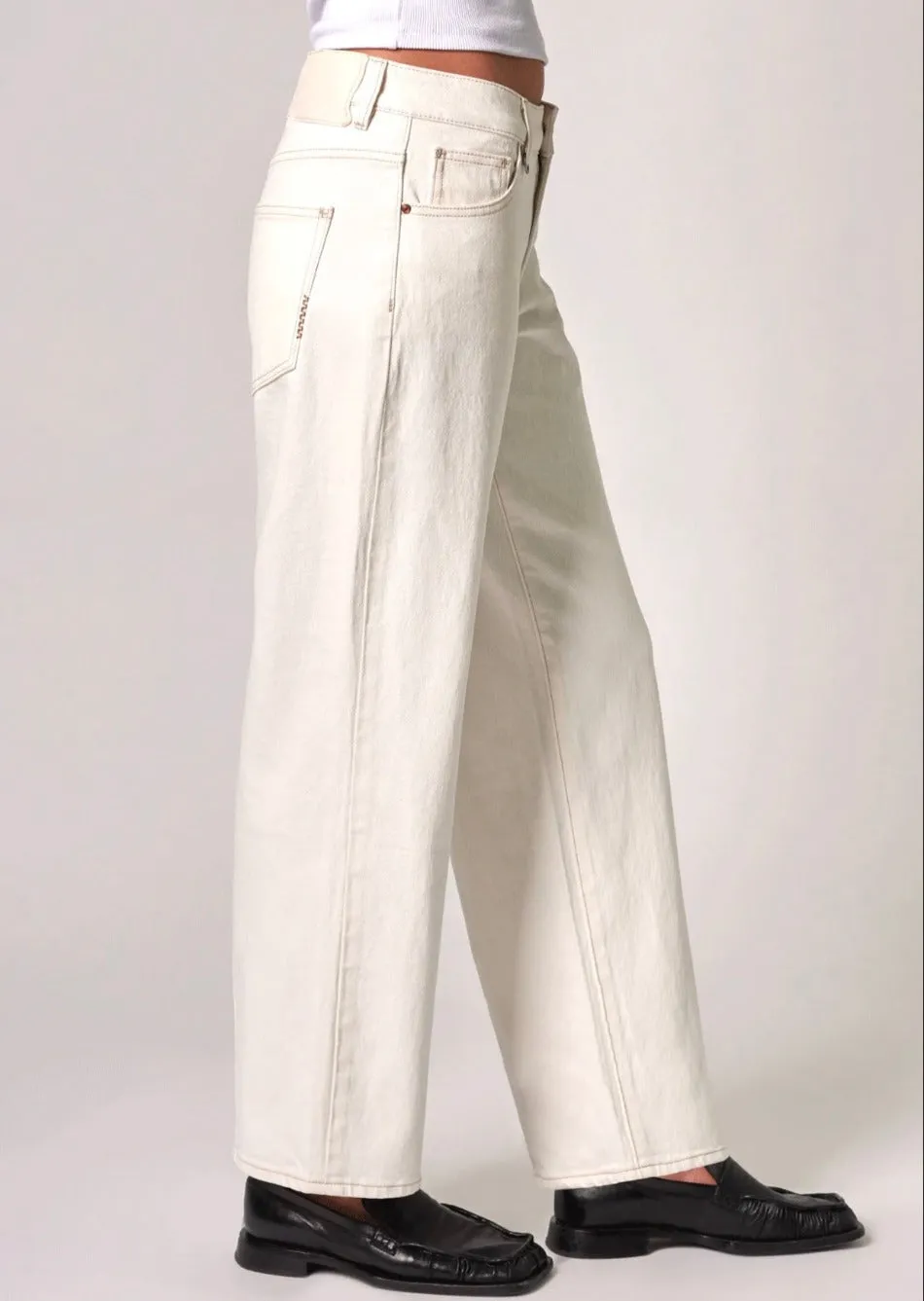 Daria Boyfriend OffWhite