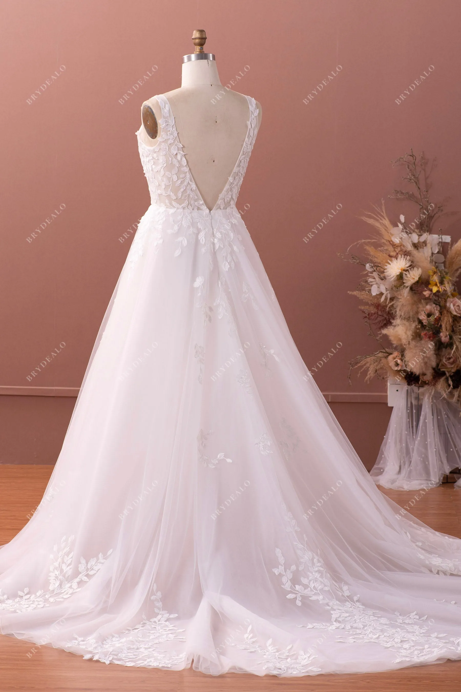 Leaf Lace Tulle Elegant Fall Wedding Ball Gown