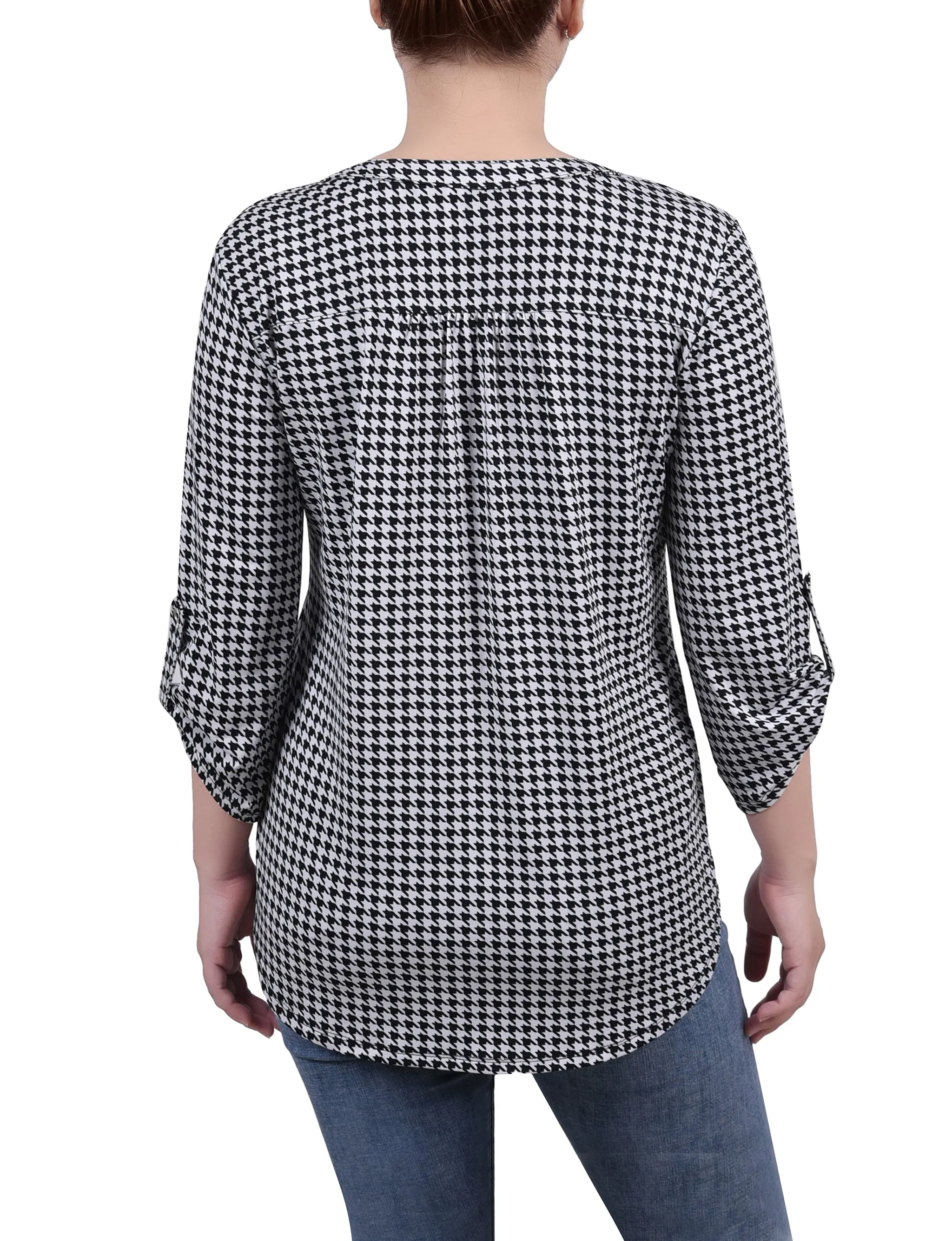 Petite 3/4 Roll Tap Pullover Top