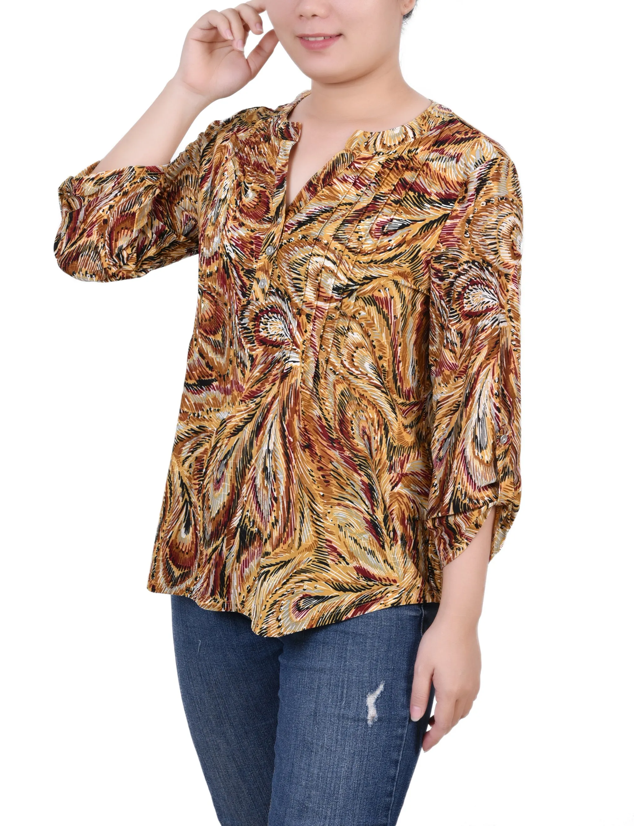 Petite 3/4 Roll Tap Pullover Top