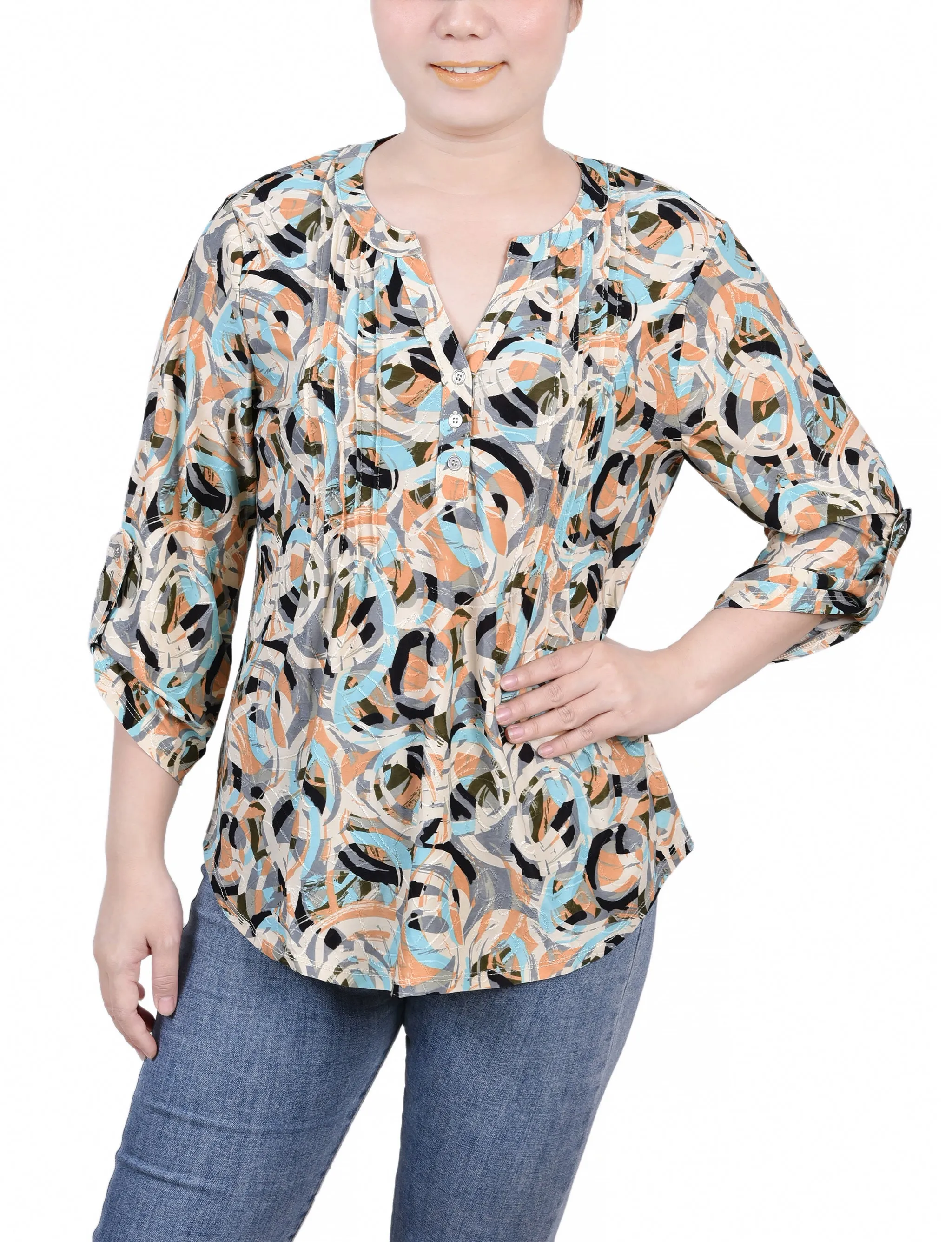 Petite 3/4 Roll Tap Pullover Top