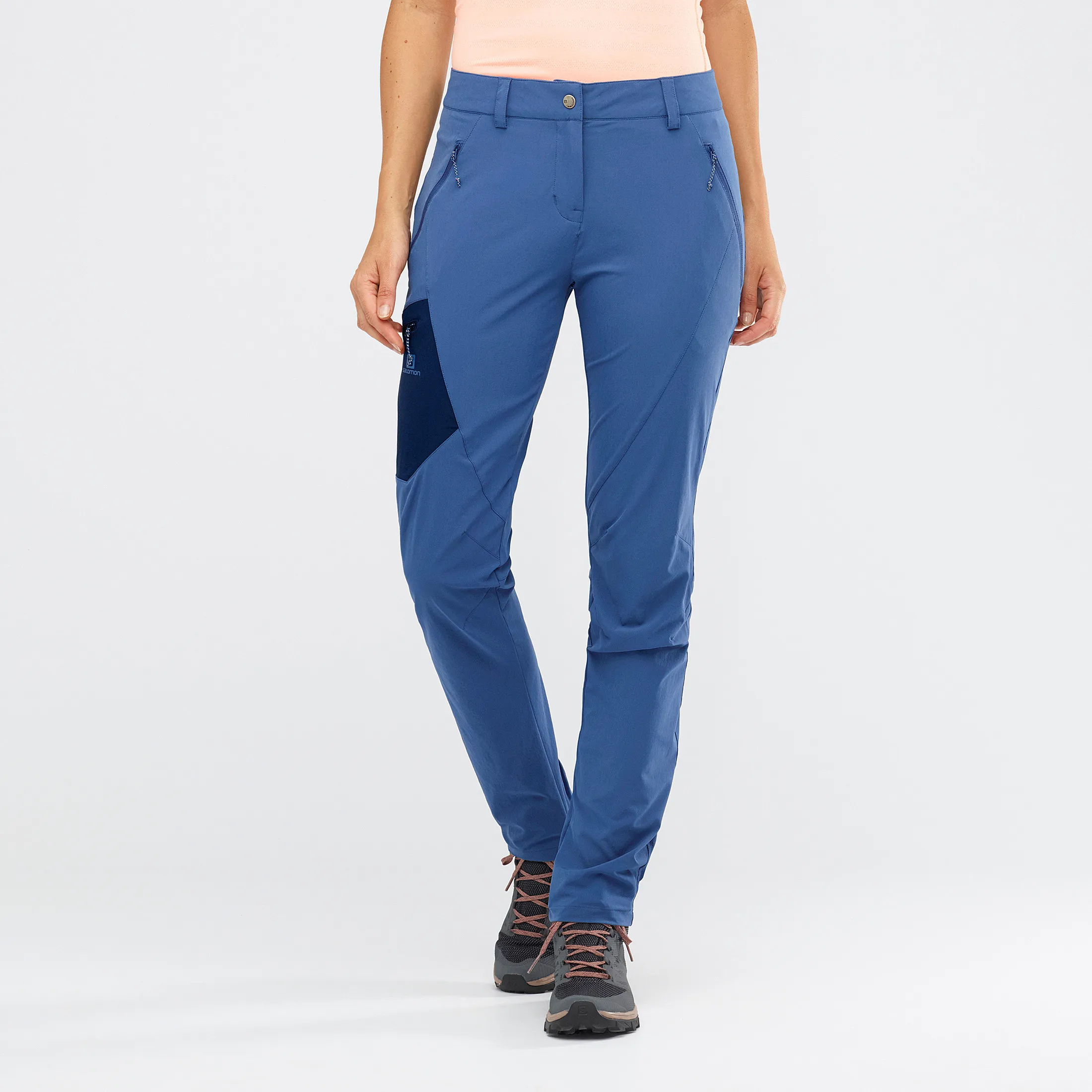 Salomon Women&#x27;s Wayfarer Tapered Pants Dark Denim | Buy Salomon Women&#x27;s Wayfarer Tapered Pants Dark Denim here | Outnorth