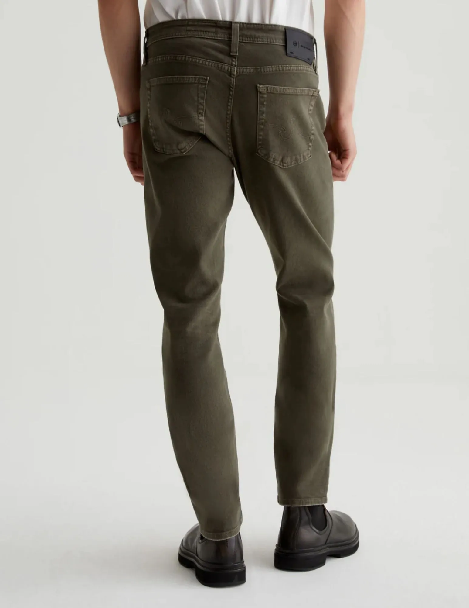 Tellis Jean | 7 Years Sulfur Dried Cedar