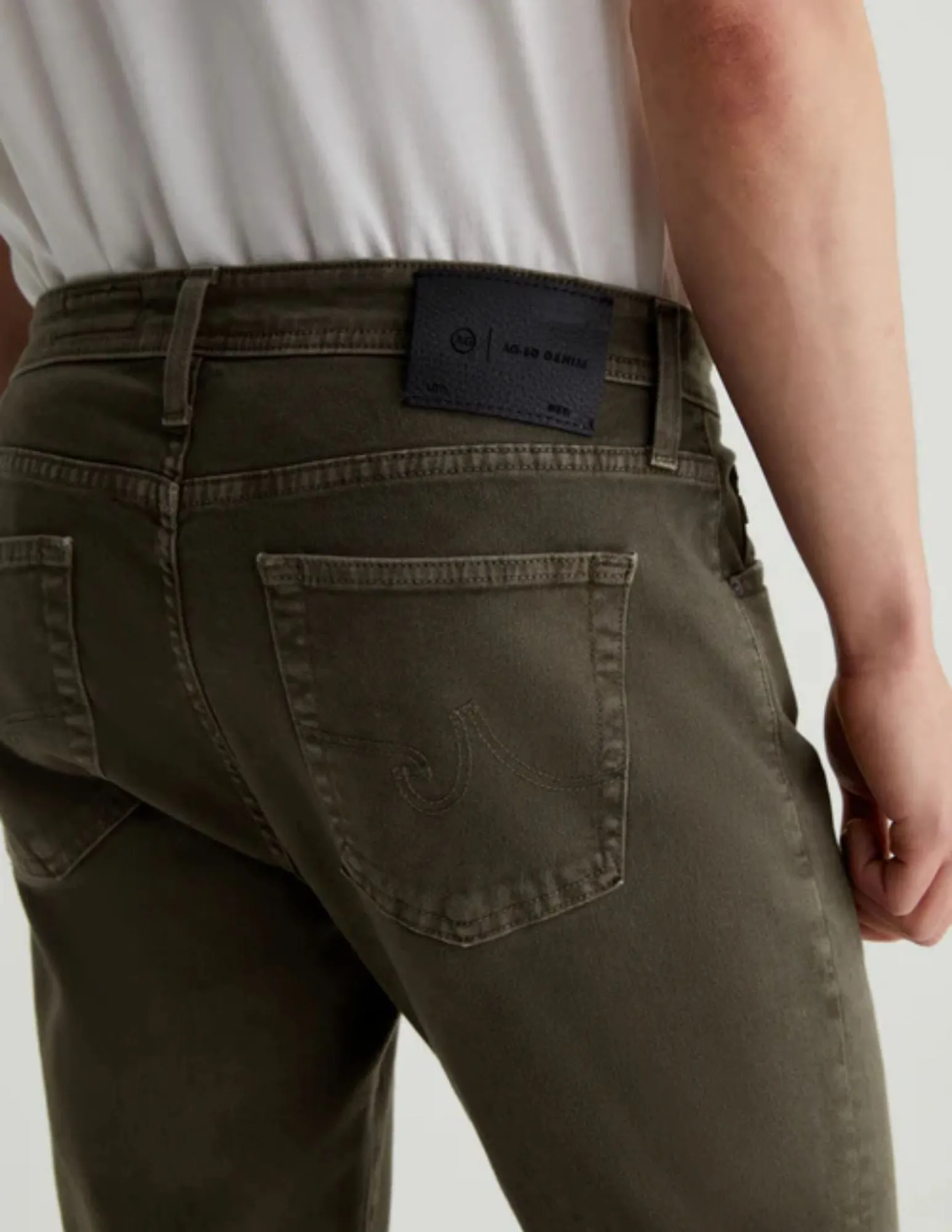Tellis Jean | 7 Years Sulfur Dried Cedar