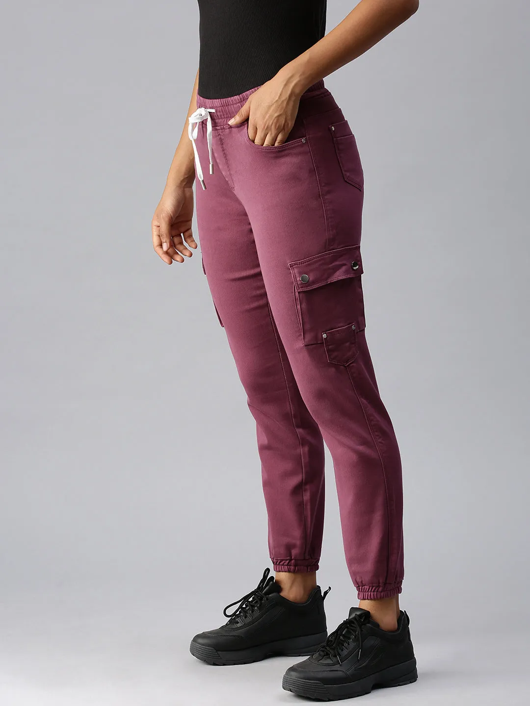 Women's Lavender Solid Jogger Denim Jeans